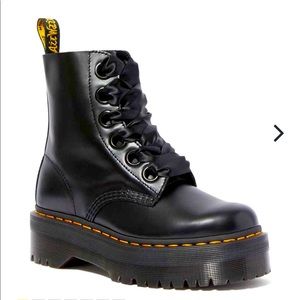 Brand New Doc Marten Molly Platforms Size US 6